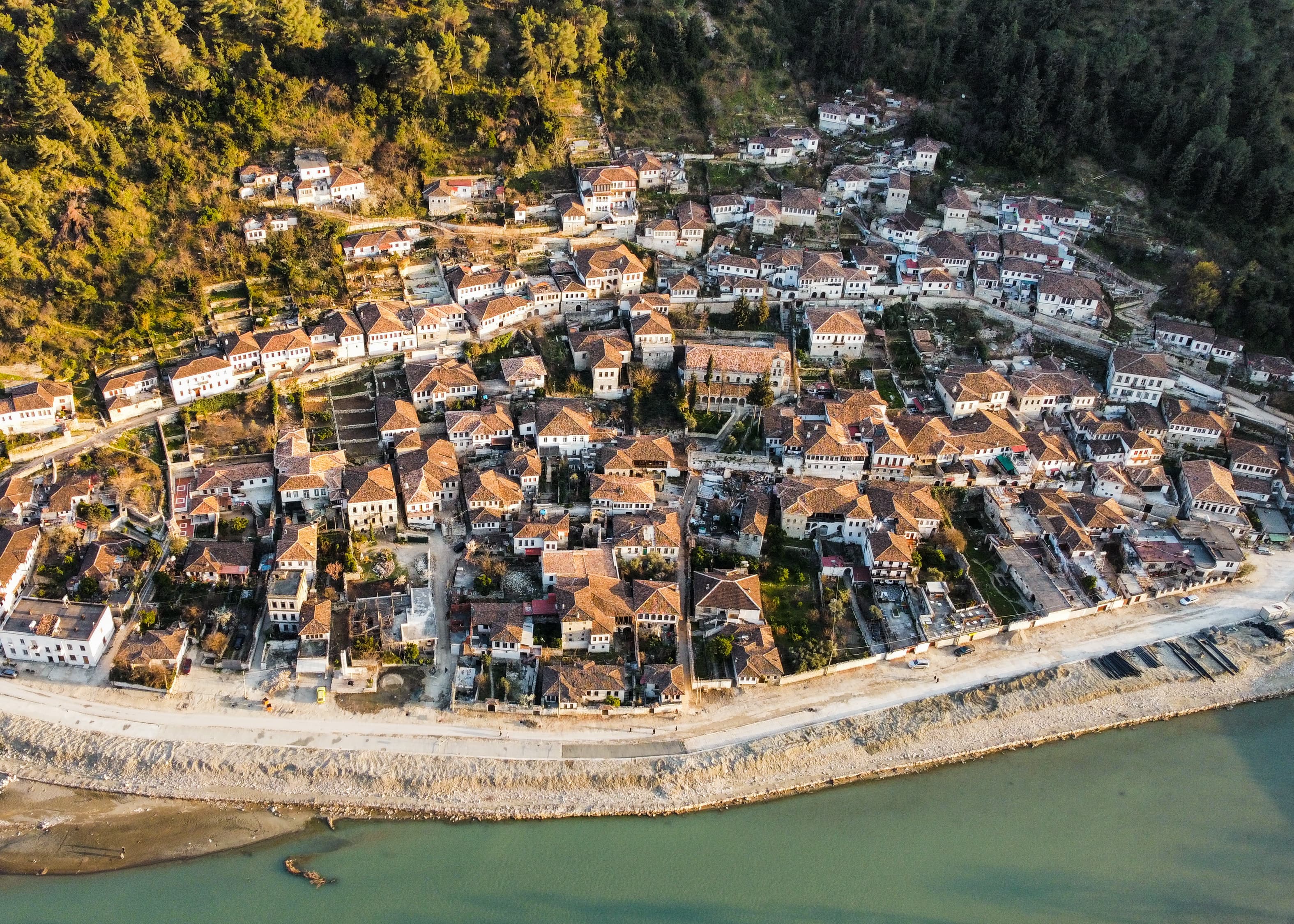 Les mille fenêtres de Berat