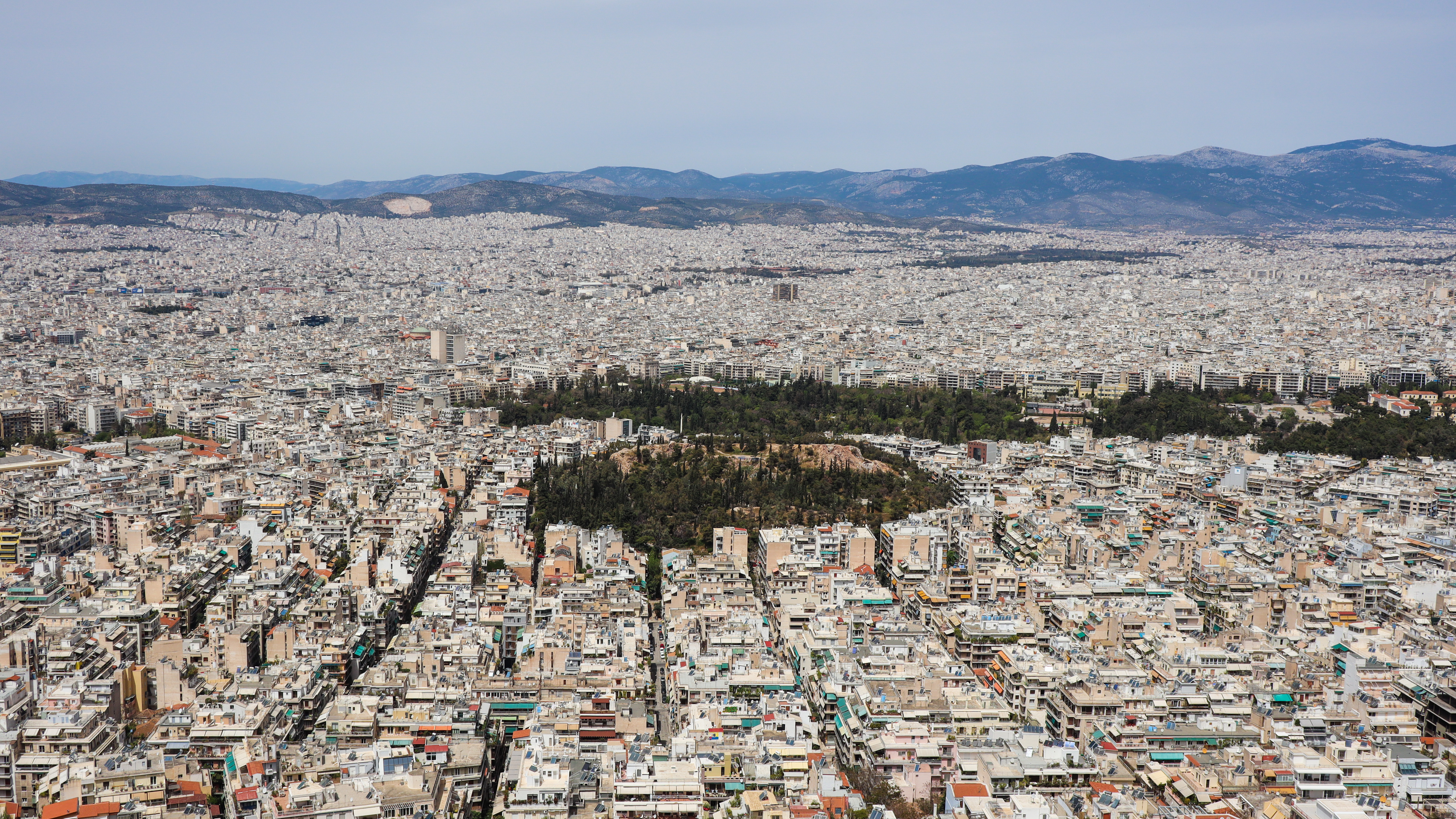 Océan d'immeubles à Athènes