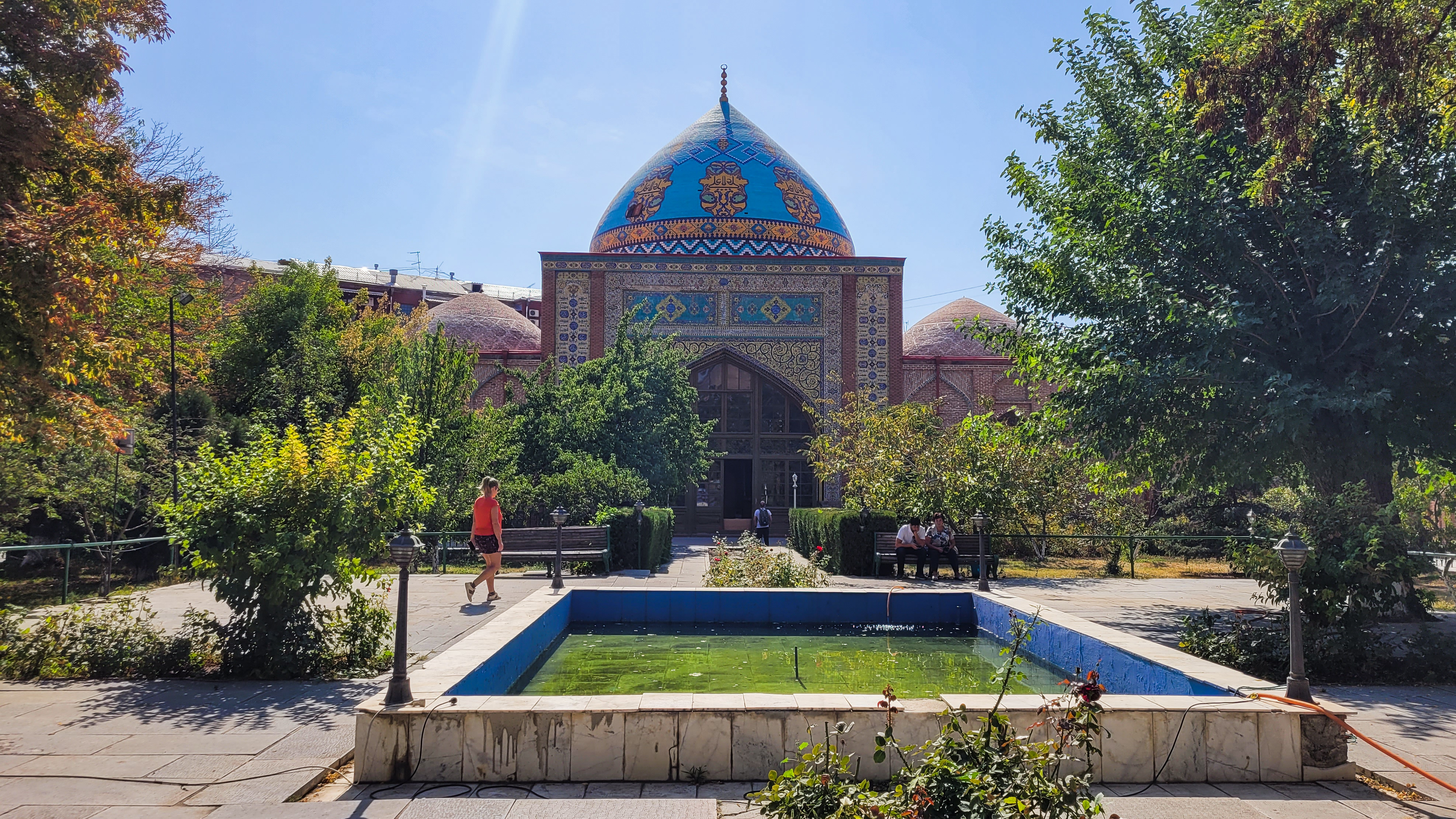 Cour de la mosquée Bleue d'Erevan